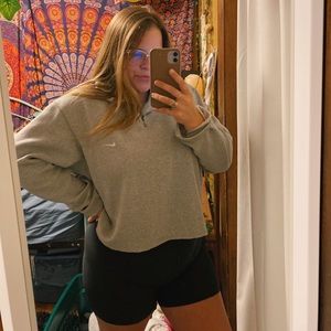 Nike Crop Sweatshirt ☆